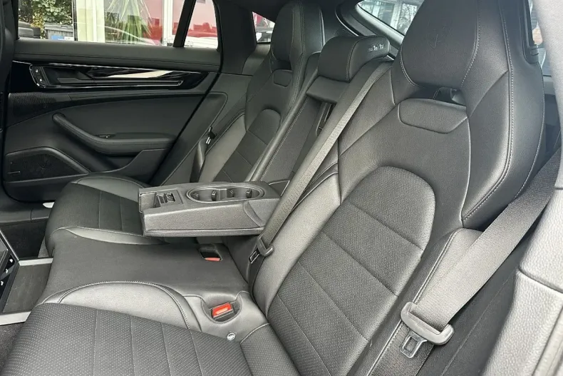 Porsche Panamera din 2024 cu 31.081 km - oferta POR178184 - foto 14