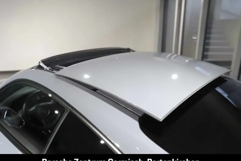 Porsche 992 din 2024 cu 5.341 km - oferta POR178189 - foto 29