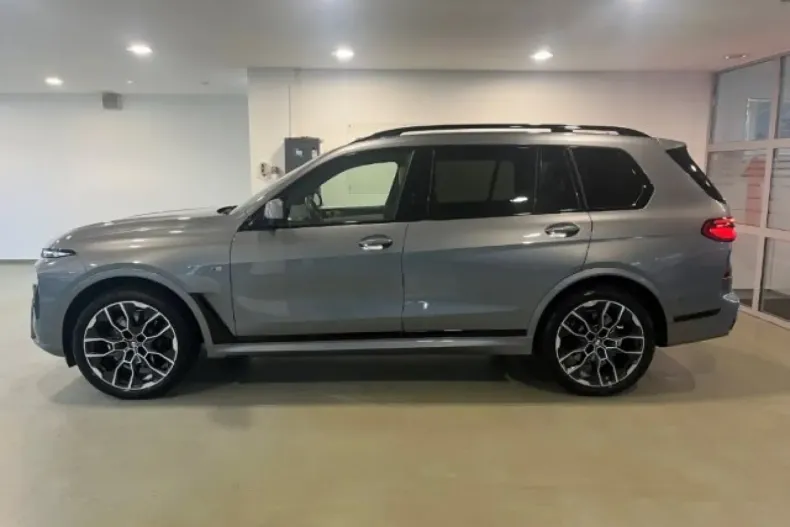 BMW X7 din 2023 cu 28.792 km - oferta BMW178193 - foto 5