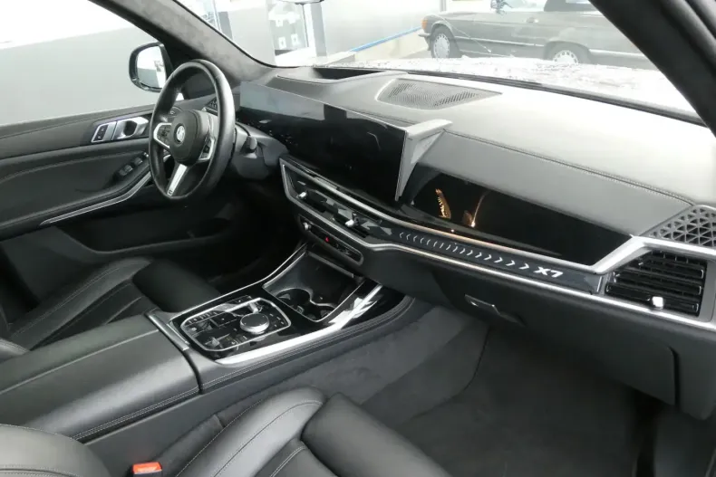 BMW X7 din 2024 cu 34.323 km - oferta BMW178196 - foto 12