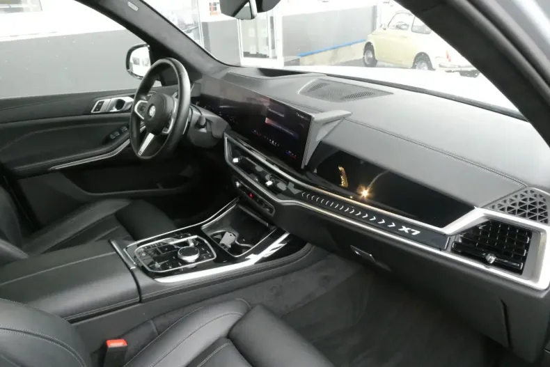BMW X7 din 2024 cu 44.246 km - oferta BMW178197 - foto 12