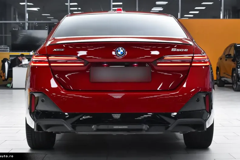 BMW 550 din 2025 cu 18.104 km - oferta BMW178211 - foto 2