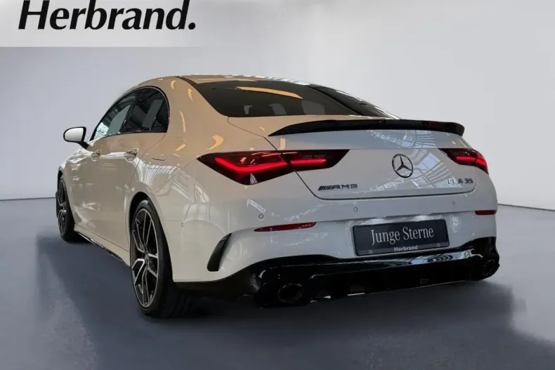 Mercedes-Benz CLA 35 AMG (Clasa CLA) din 2024 cu 29.148 km - oferta MER178216 - foto 3