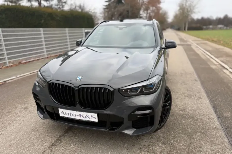 BMW X5 din 2023 cu 63.500 km - oferta BMW178222 - foto 1