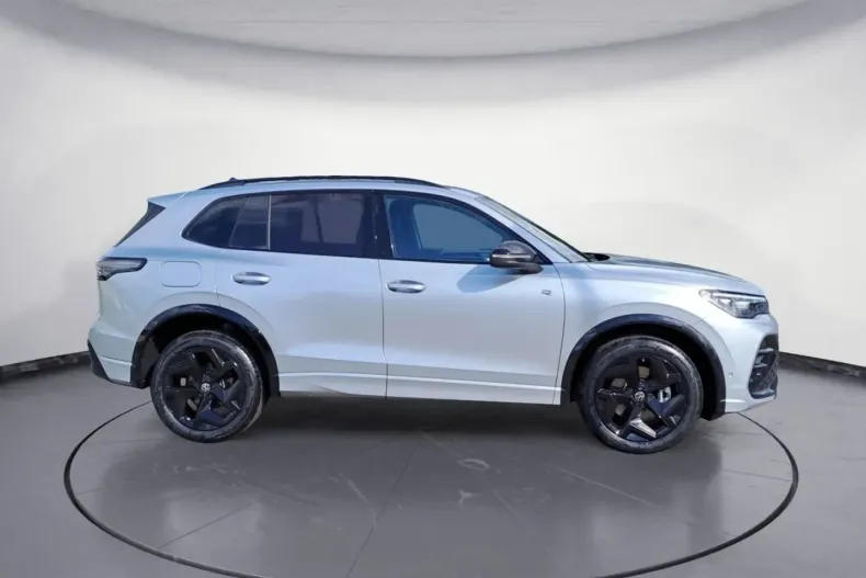 Volkswagen Tiguan din 2025 cu 6.003 km - oferta VOL178224 - foto 6