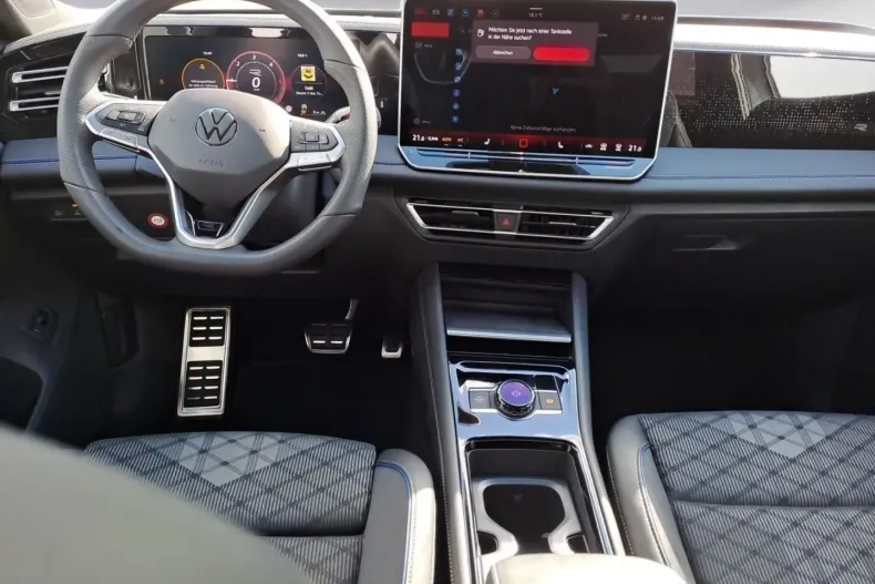 Volkswagen Tiguan din 2025 cu 6.003 km - oferta VOL178224 - foto 11