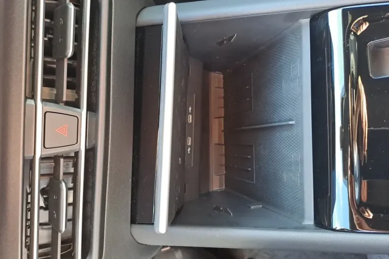 Volkswagen Tiguan din 2025 cu 6.003 km - oferta VOL178224 - foto 17