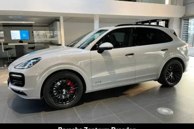 Porsche Cayenne din 2022 cu 59.000 km - oferta POR178232 - foto 2
