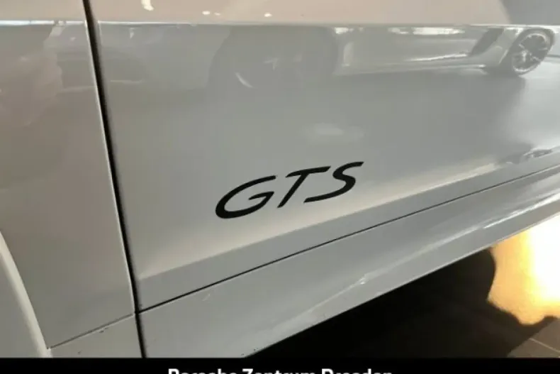 Porsche Cayenne din 2022 cu 59.000 km - oferta POR178232 - foto 17