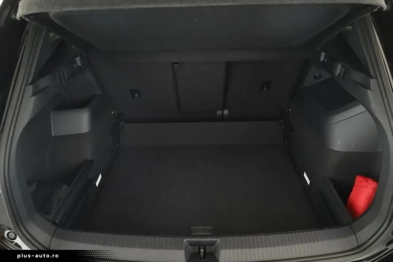 Volkswagen Tiguan din 2025 cu 20.200 km - oferta VOL178235 - foto 9