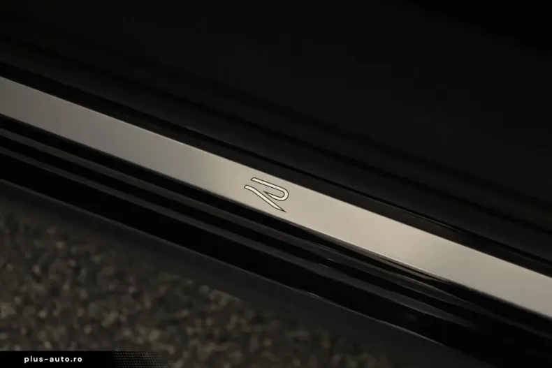 Volkswagen Tiguan din 2025 cu 20.200 km - oferta VOL178235 - foto 23