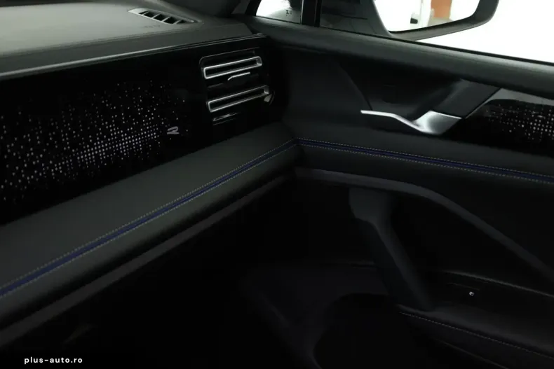 Volkswagen Tiguan din 2025 cu 20.500 km - oferta VOL178236 - foto 14