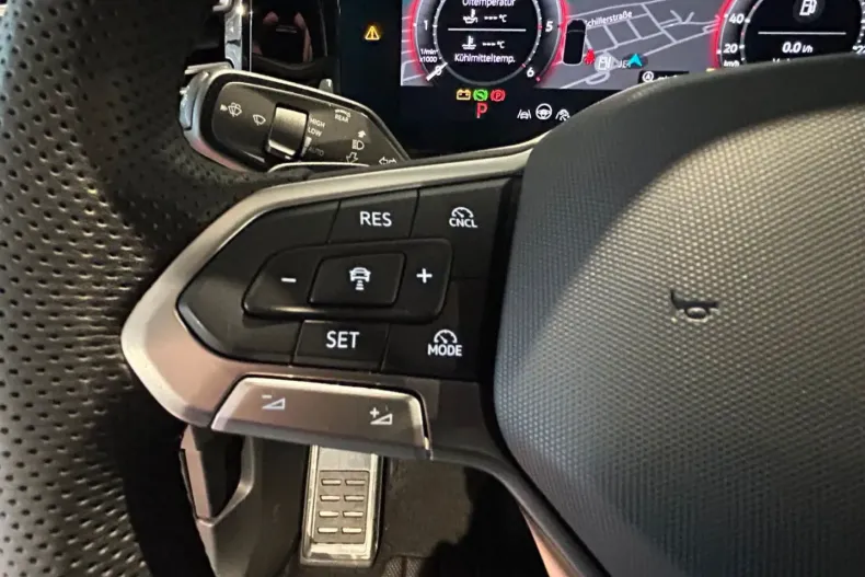 Volkswagen Tiguan din 2024 cu 71.645 km - oferta VOL178241 - foto 18