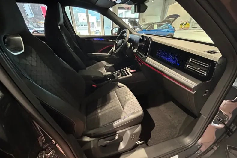 Volkswagen Tiguan din 2024 cu 71.645 km - oferta VOL178241 - foto 24