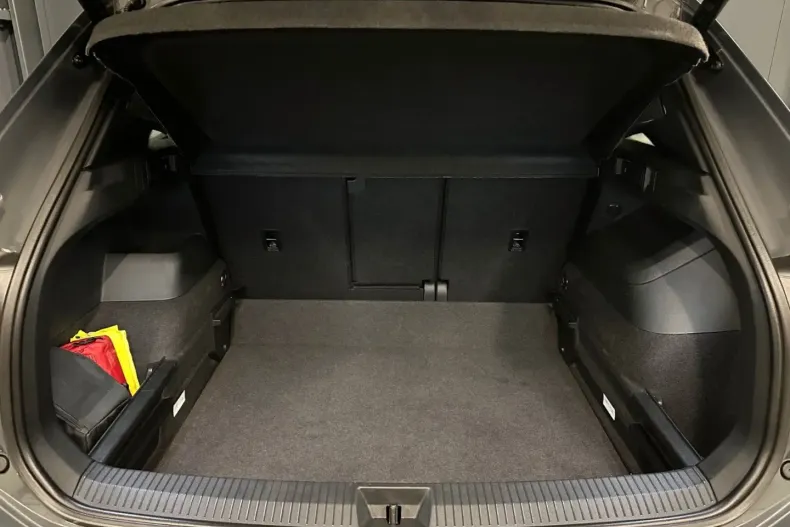 Volkswagen Tiguan din 2024 cu 37.000 km - oferta VOL178242 - foto 32