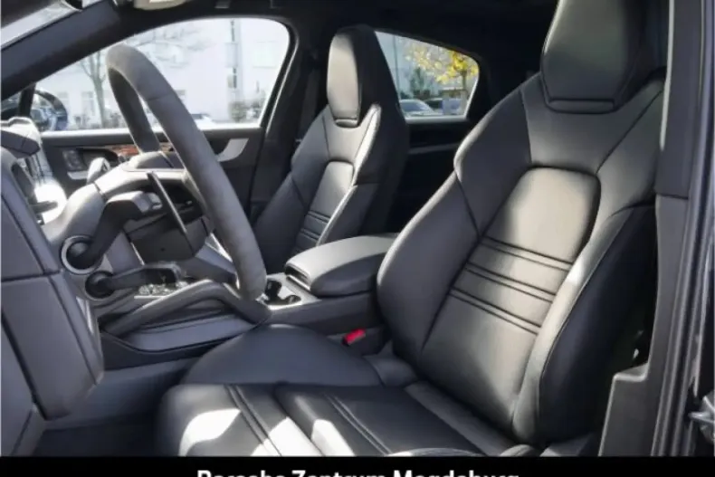 Porsche Cayenne din 2024 cu 22.869 km - oferta POR178243 - foto 5