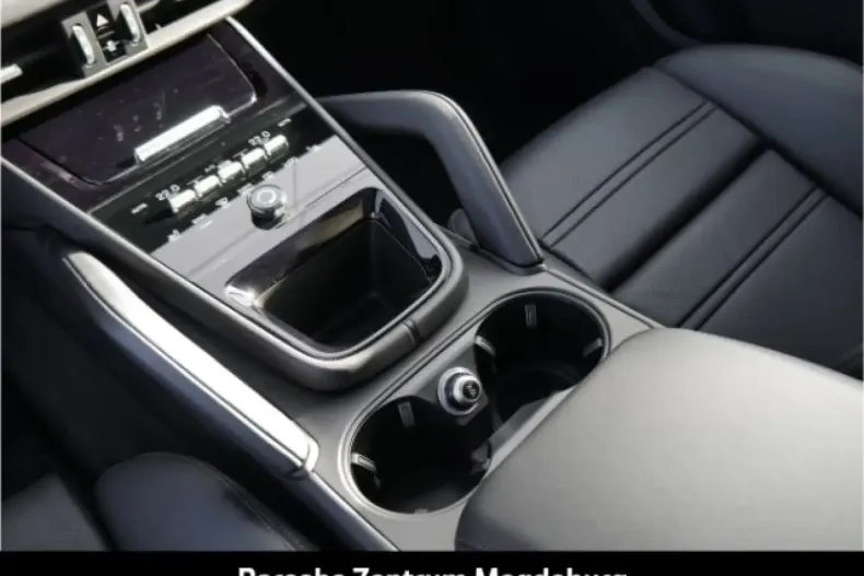 Porsche Cayenne din 2024 cu 22.869 km - oferta POR178243 - foto 20