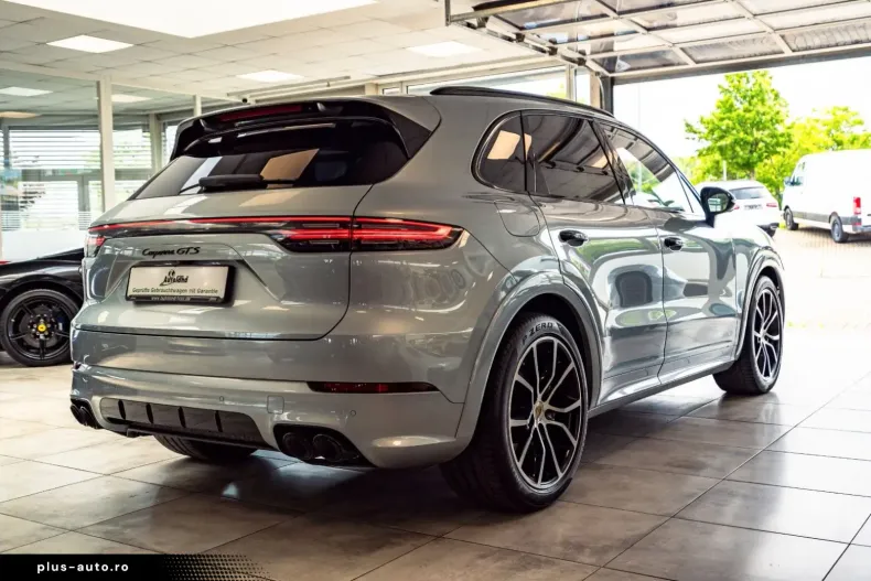 Porsche Cayenne din 2022 cu 59.990 km - oferta POR178244 - foto 8