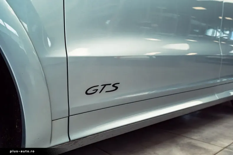 Porsche Cayenne din 2022 cu 59.990 km - oferta POR178244 - foto 12