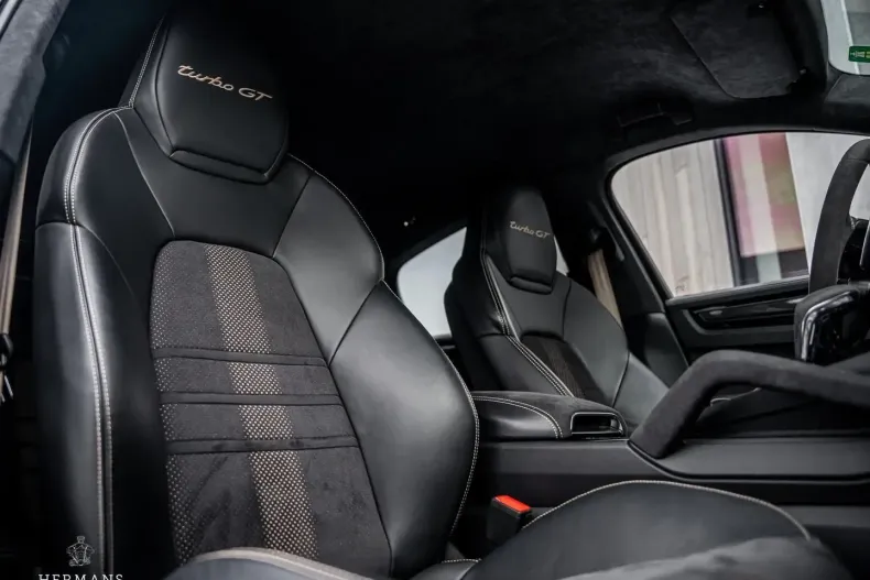 Porsche Cayenne din 2023 cu 78.040 km - oferta POR178246 - foto 19