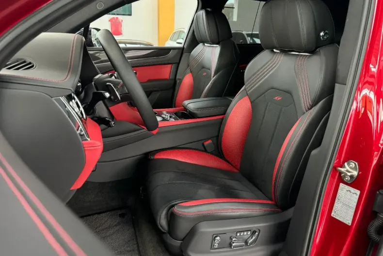 Bentley Bentayga din 2023 cu 4.900 km - oferta BEN178247 - foto 18