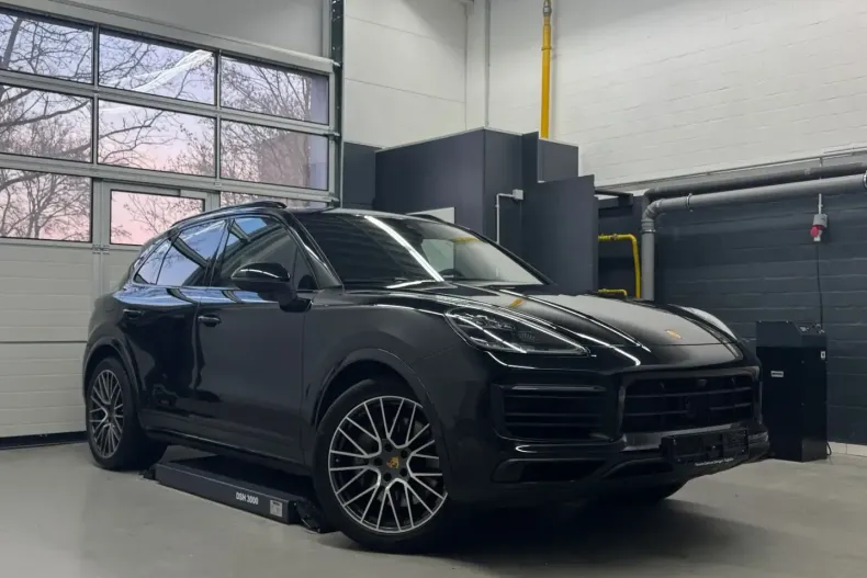 Porsche Cayenne din 2022 cu 55.600 km - oferta POR178248 - foto 3
