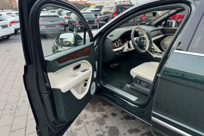 Bentley Bentayga din 2022 cu 14.000 km - oferta BEN178250 - foto 21