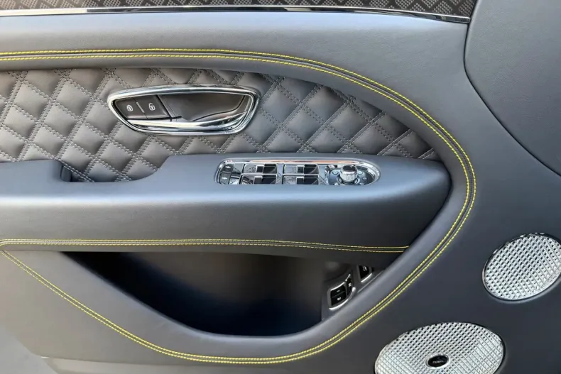 Bentley Bentayga din 2024 cu 1.980 km - oferta BEN178251 - foto 30