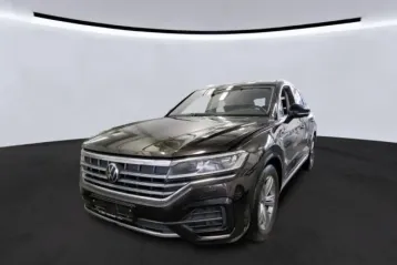 Volkswagen Touareg din 2022 - oferta VOL178264