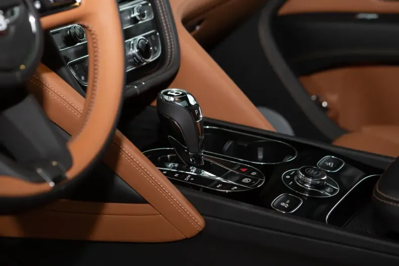 Bentley Bentayga din 2022 cu 13.380 km - oferta BEN178269 - foto 27