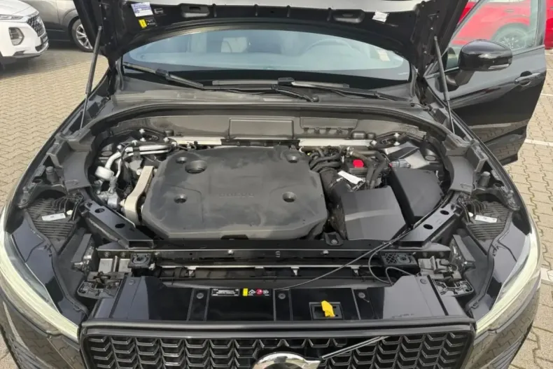 Volvo XC60 din 2023 cu 71.300 km - oferta VOL178271 - foto 21