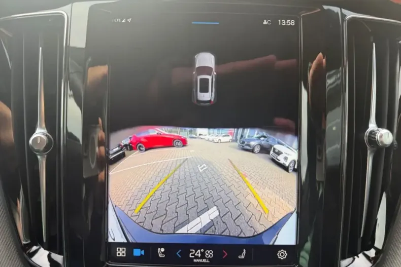 Volvo XC60 din 2023 cu 71.300 km - oferta VOL178271 - foto 23