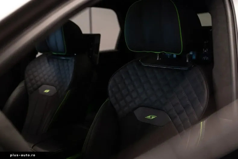 Bentley Bentayga din 2025 cu 3.800 km - oferta BEN178275 - foto 12