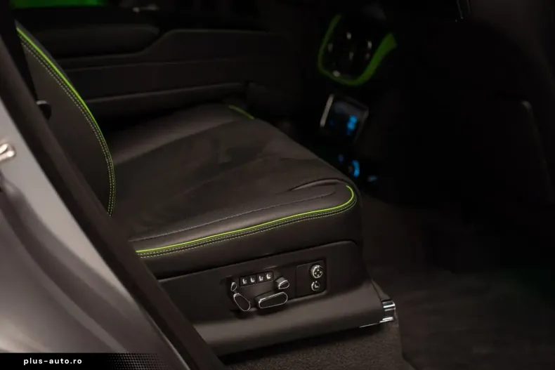 Bentley Bentayga din 2025 cu 3.800 km - oferta BEN178275 - foto 24