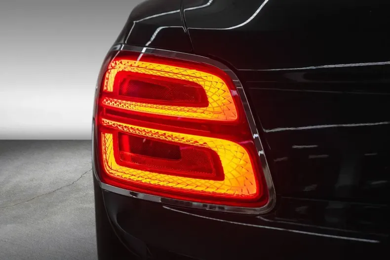 Bentley Flying Spur din 2023 cu 22.000 km - oferta BEN178280 - foto 13