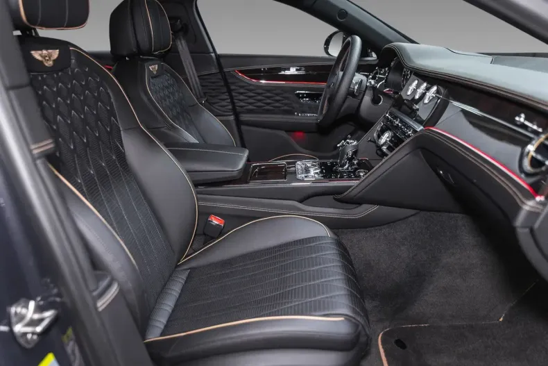 Bentley Flying Spur din 2023 cu 22.000 km - oferta BEN178280 - foto 16