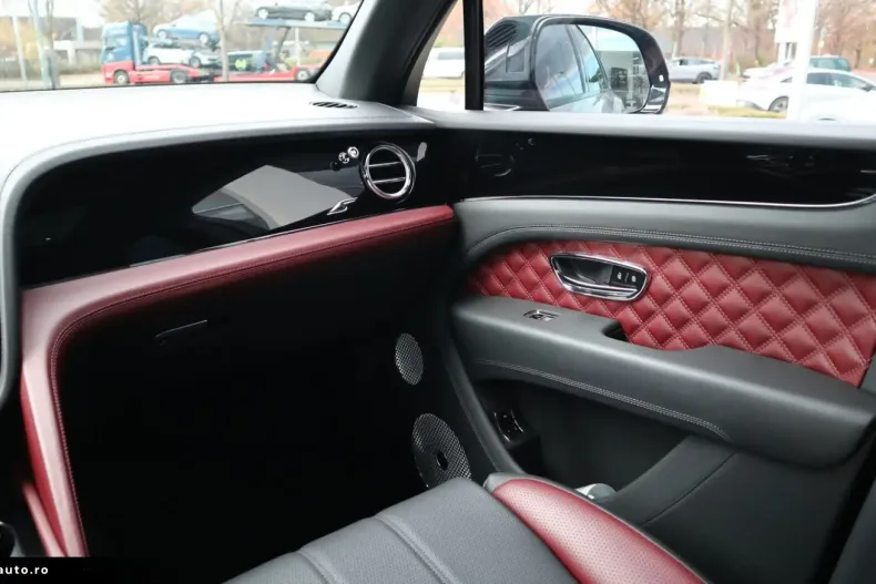 Bentley Bentayga din 2024 cu 32.900 km - oferta BEN178281 - foto 25