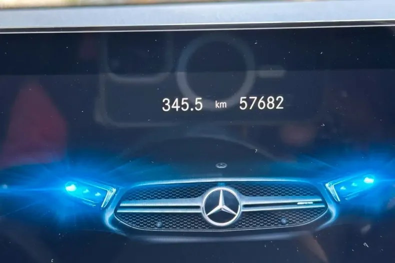 Mercedes-Benz A 35 AMG din 2022 cu 57.681 km - oferta MER178283 - foto 18