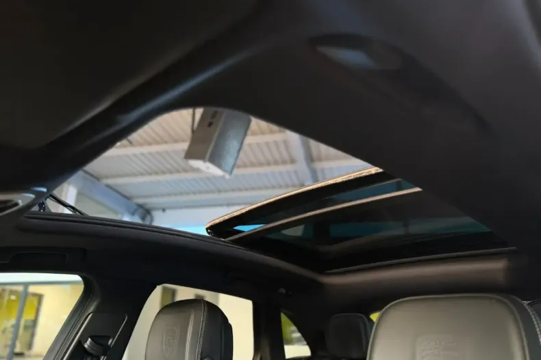 Porsche Macan din 2023 cu 77.821 km - oferta POR178284 - foto 14