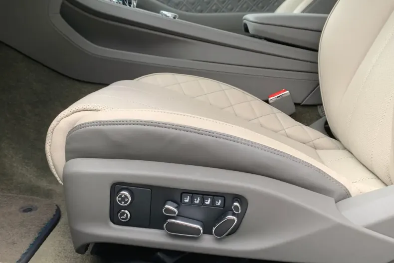 Bentley Continental GTC din 2023 cu 12.300 km - oferta BEN178291 - foto 12