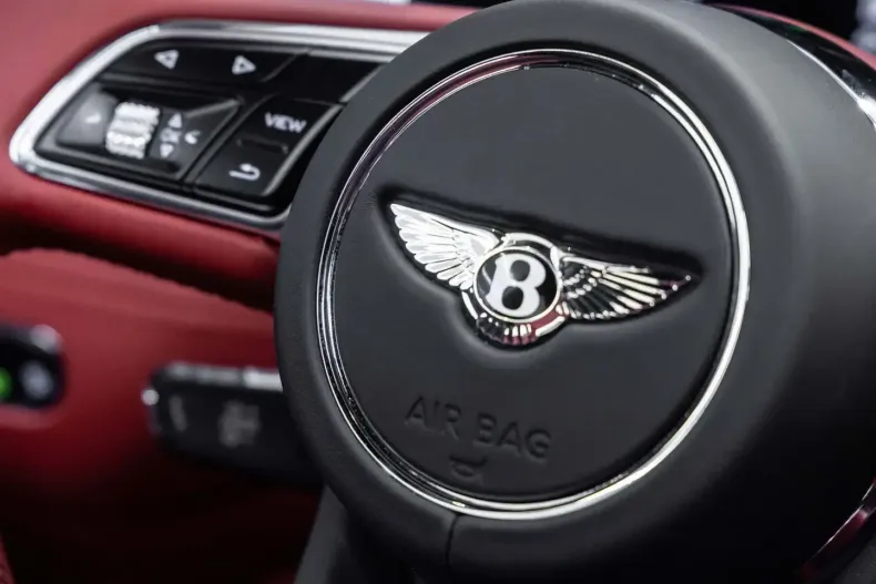 Bentley Bentayga din 2024 cu 13.500 km - oferta BEN178293 - foto 12