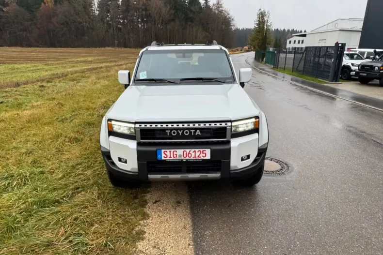 Toyota Land Cruiser din 2026 cu 99 km - oferta TOY178296 - foto 3
