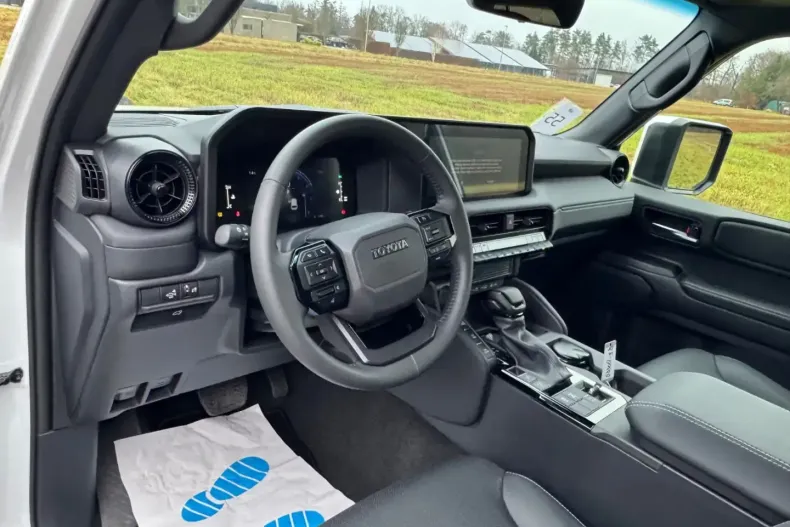 Toyota Land Cruiser din 2026 cu 99 km - oferta TOY178296 - foto 11