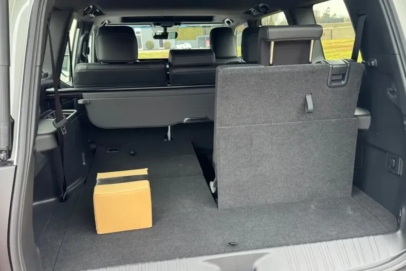 Toyota Land Cruiser din 2026 cu 99 km - oferta TOY178296 - foto 17