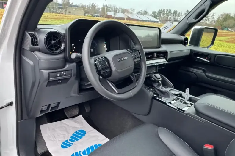 Toyota Land Cruiser din 2026 cu 99 km - oferta TOY178296 - foto 18