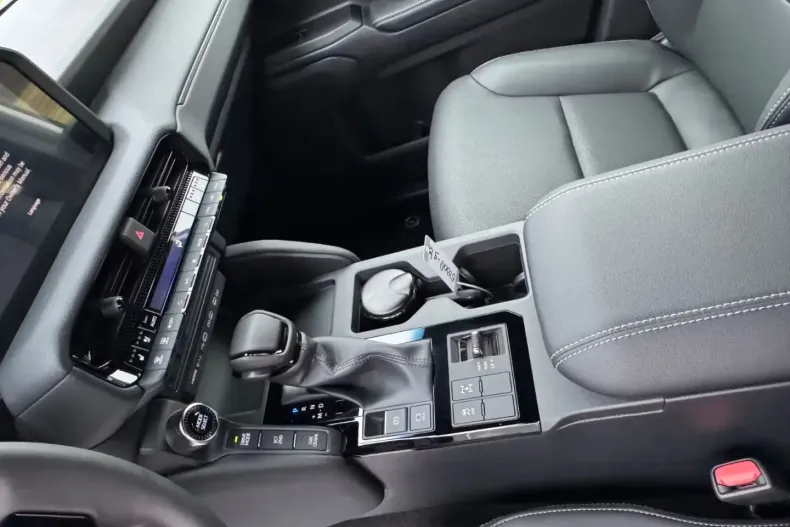 Toyota Land Cruiser din 2026 cu 99 km - oferta TOY178296 - foto 21