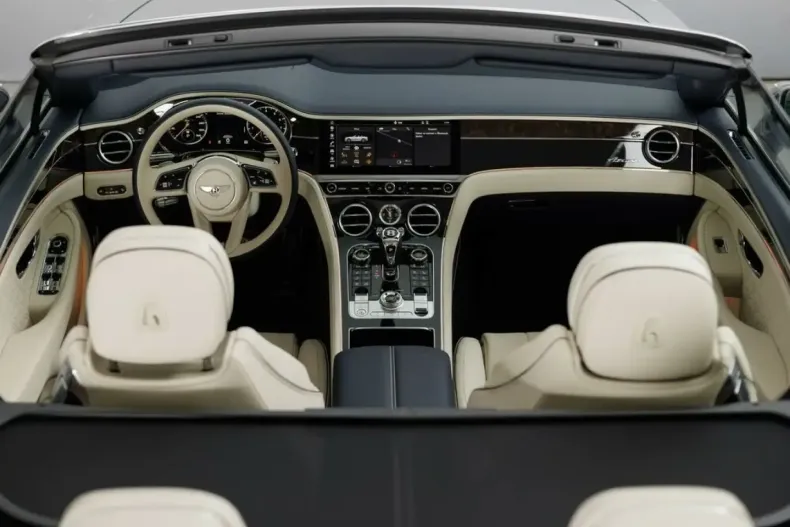 Bentley Continental din 2024 cu 4.251 km - oferta BEN178307 - foto 36