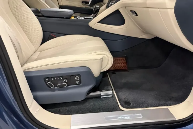 Bentley Bentayga din 2025 cu 10.000 km - oferta BEN178311 - foto 18