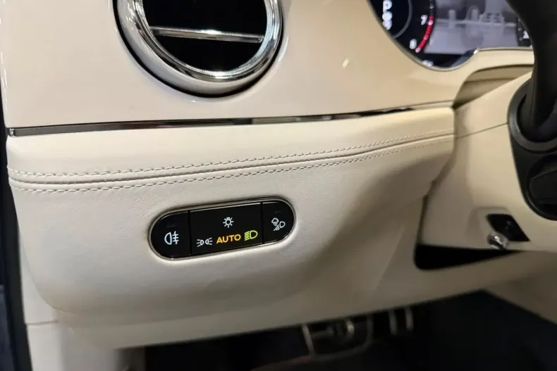 Bentley Bentayga din 2025 cu 10.000 km - oferta BEN178311 - foto 24