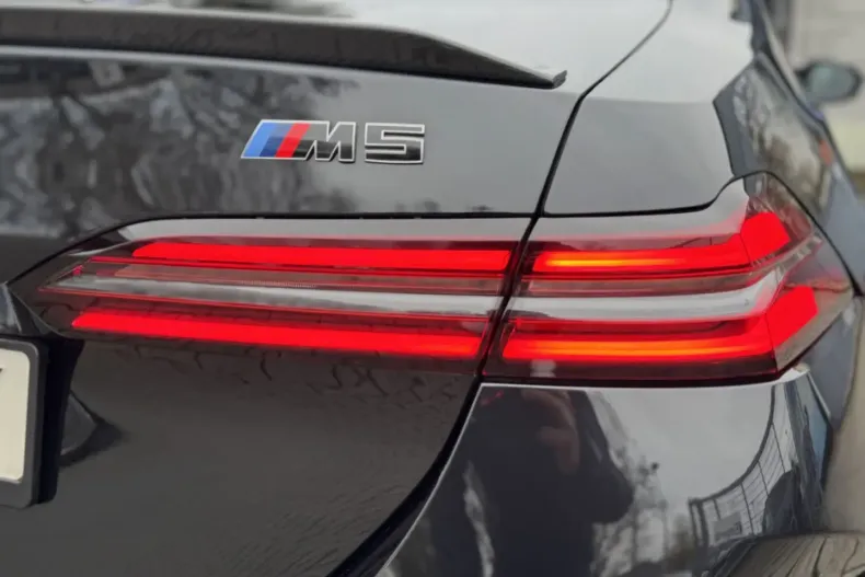 BMW M5 din 2024 cu 7.000 km - oferta BMW178320 - foto 12